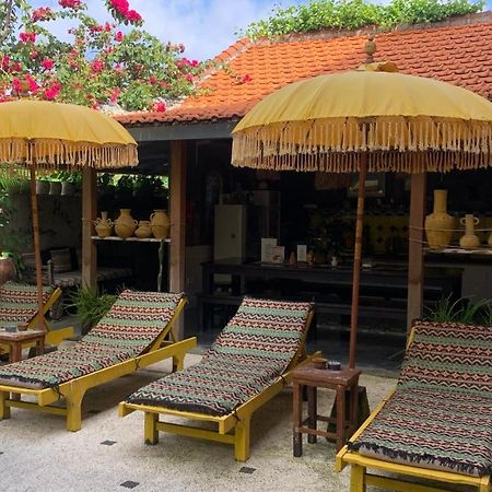 Sunflower Stay And Surf Canggu Екстериор снимка