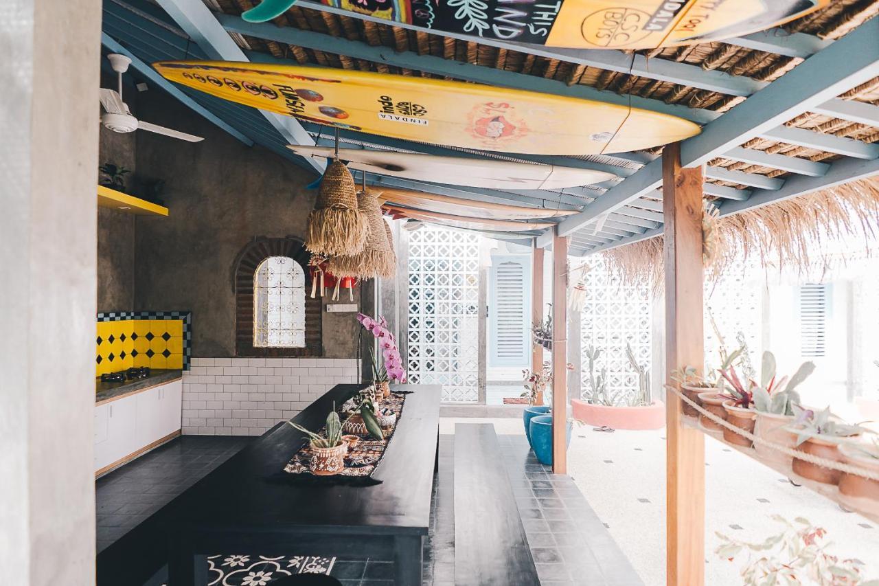 Sunflower Stay And Surf Canggu Екстериор снимка